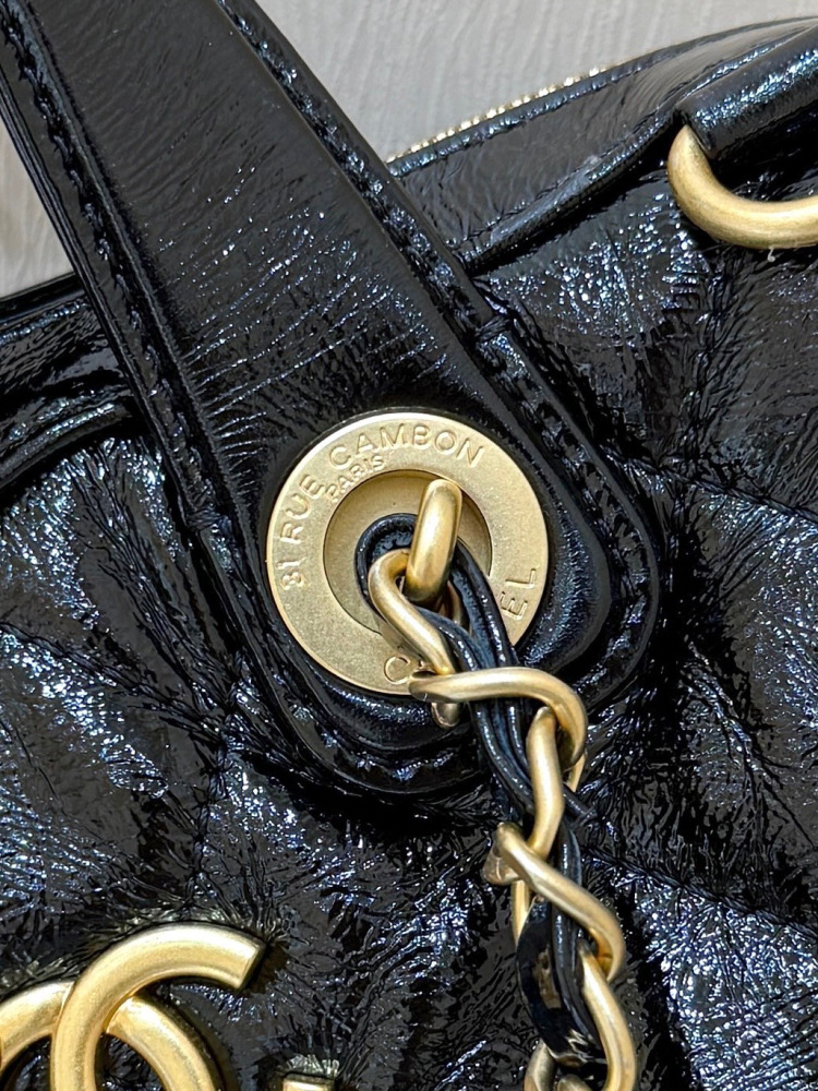 （cc）Chanel 25A Boston bag