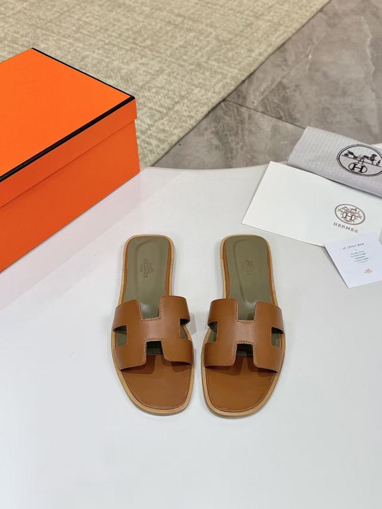 H Oran sandal