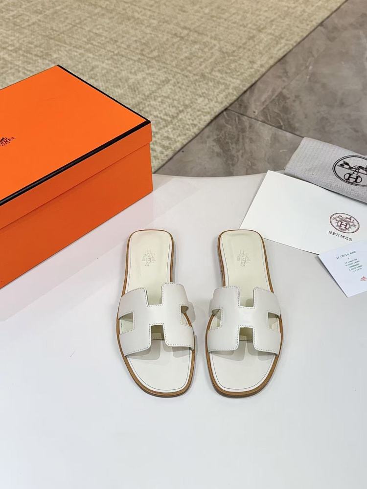 H Oran sandal
