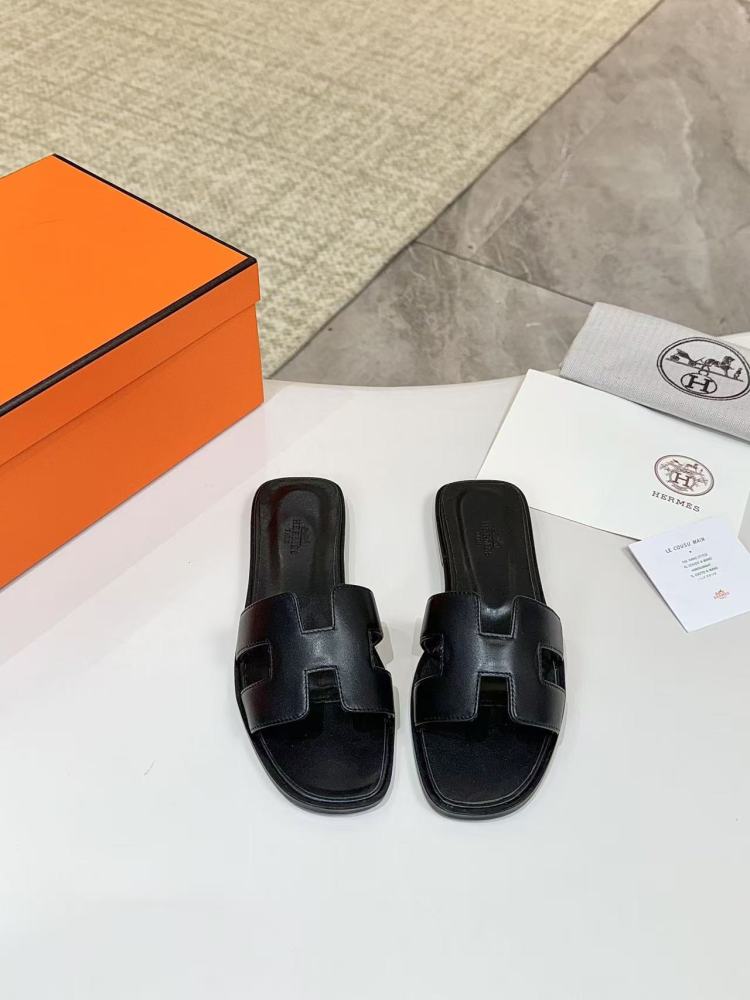 H Oran sandal