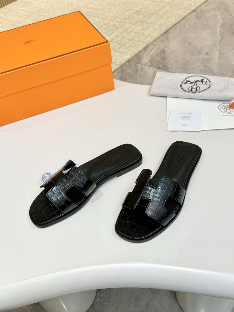 H Oran sandal
