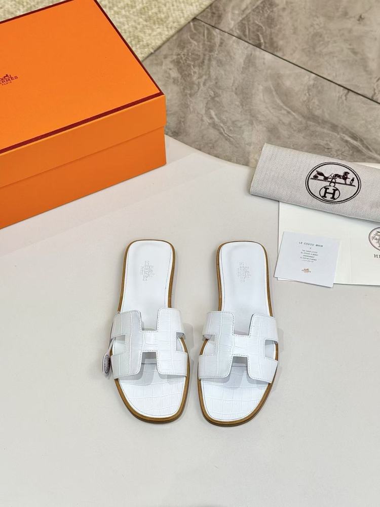 H Oran sandal