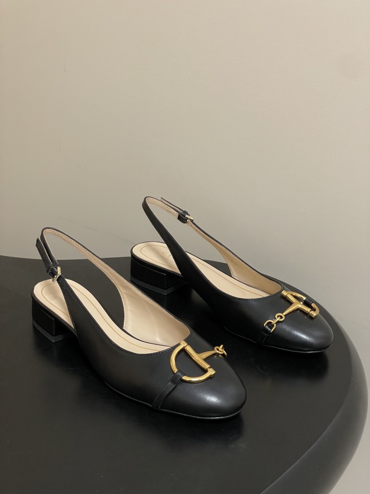 Gucci sandals