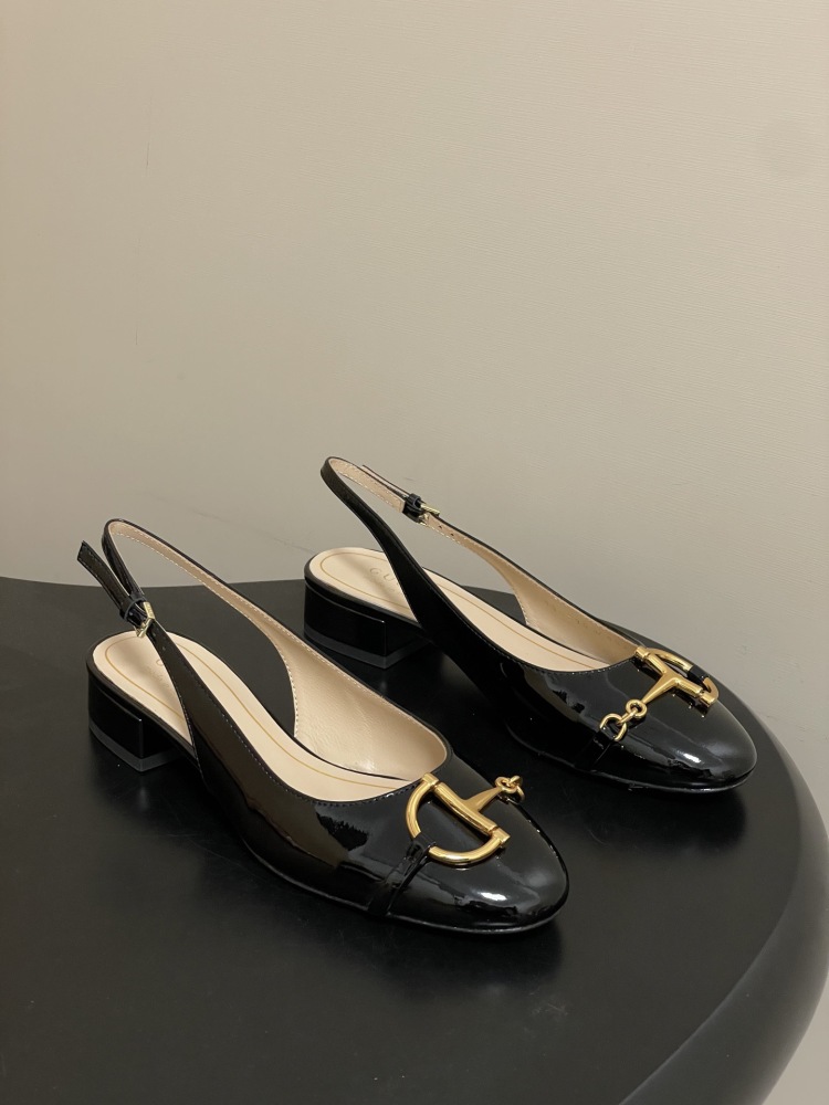 Gucci sandals