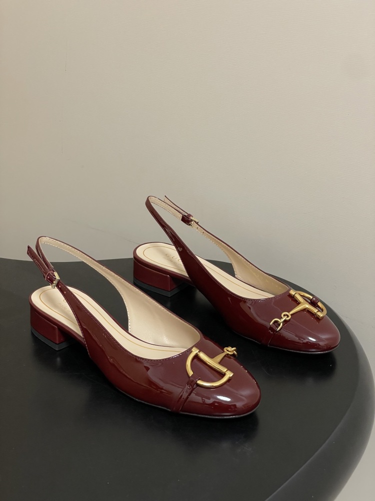 Gucci sandals