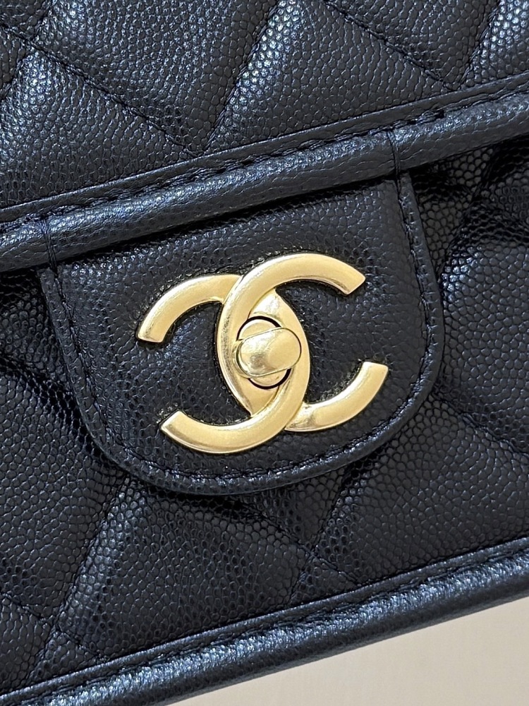 Chanel 25B