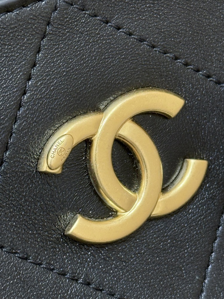 Chanel 26C hobo