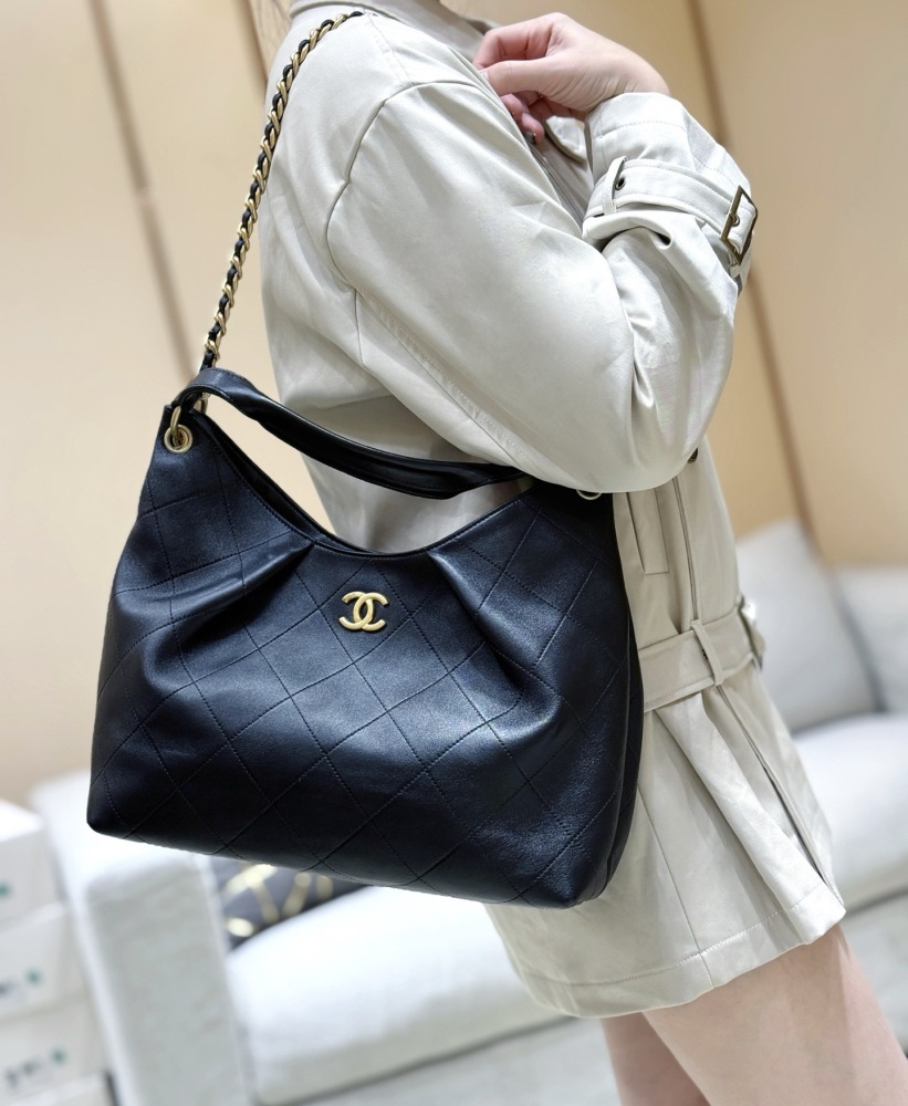 Chanel 26C hobo