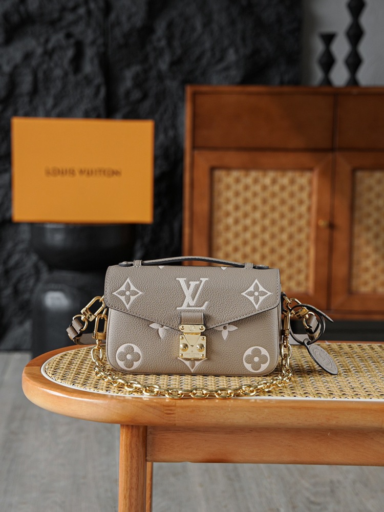（SP） LV pochette metis