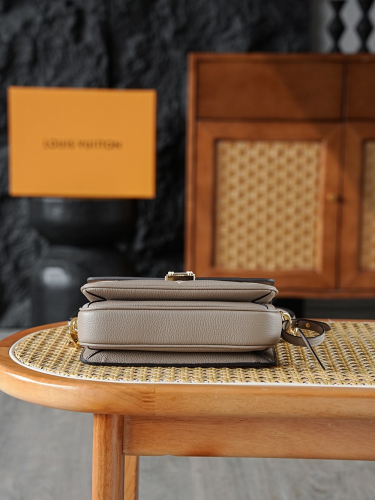 （SP） LV pochette metis