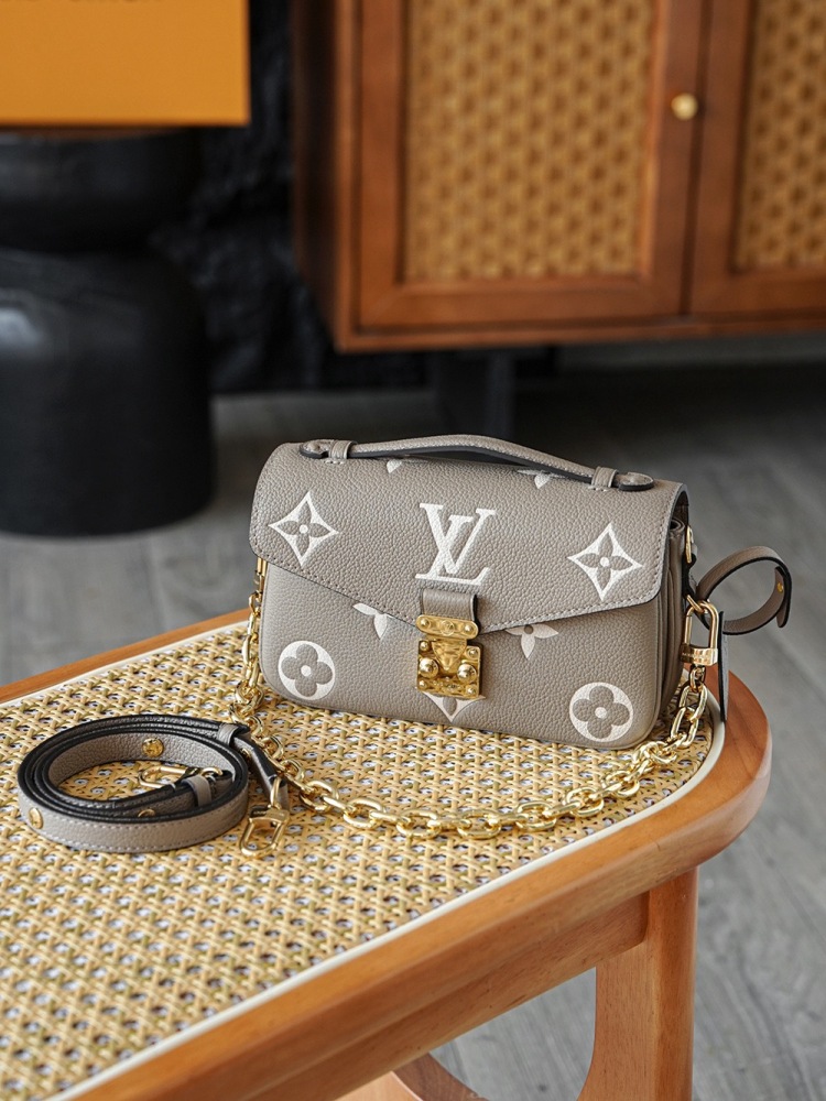 （SP） LV pochette metis