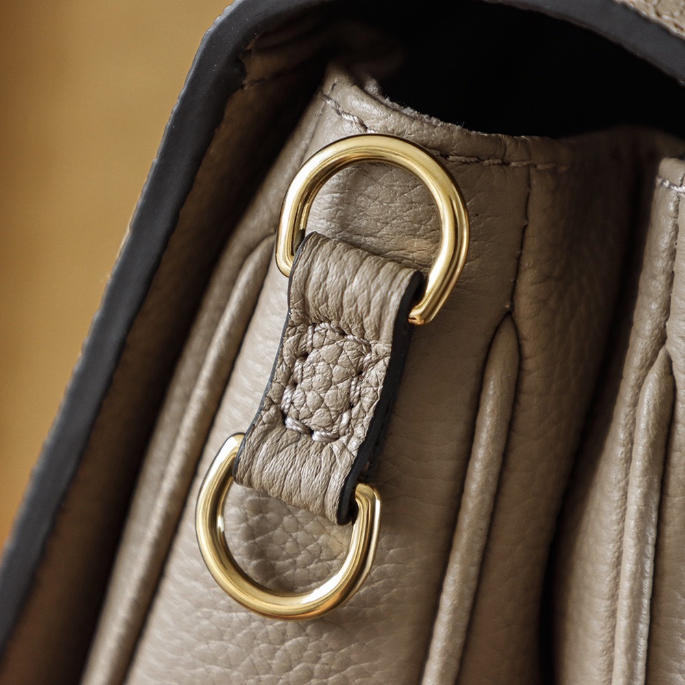 （SP） LV pochette metis