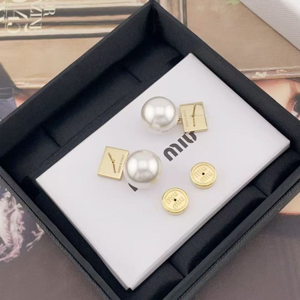 Miumiu earring