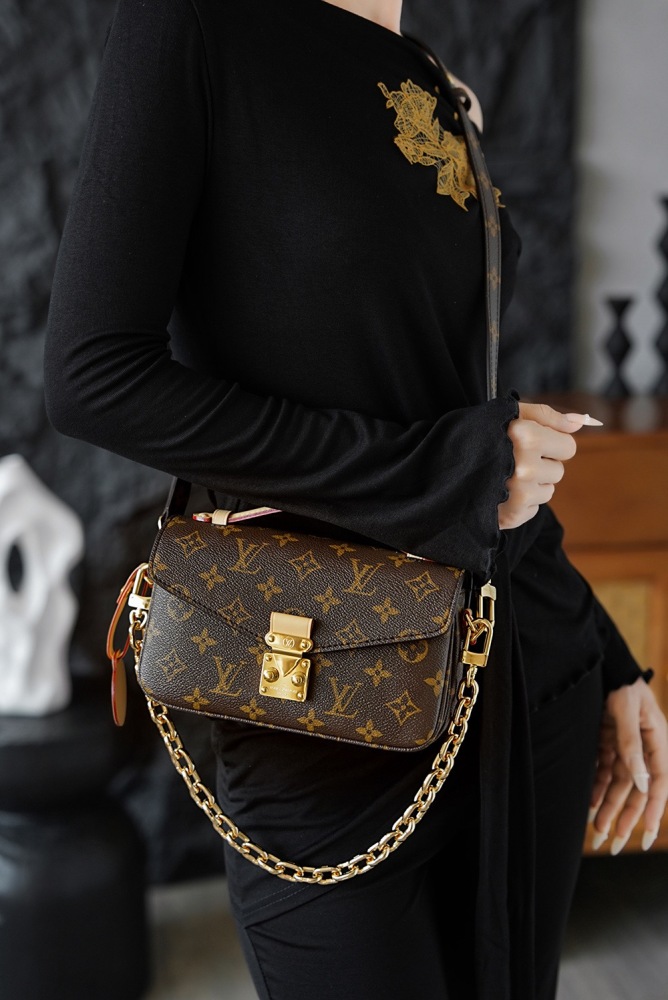 （SP） LV metis east west