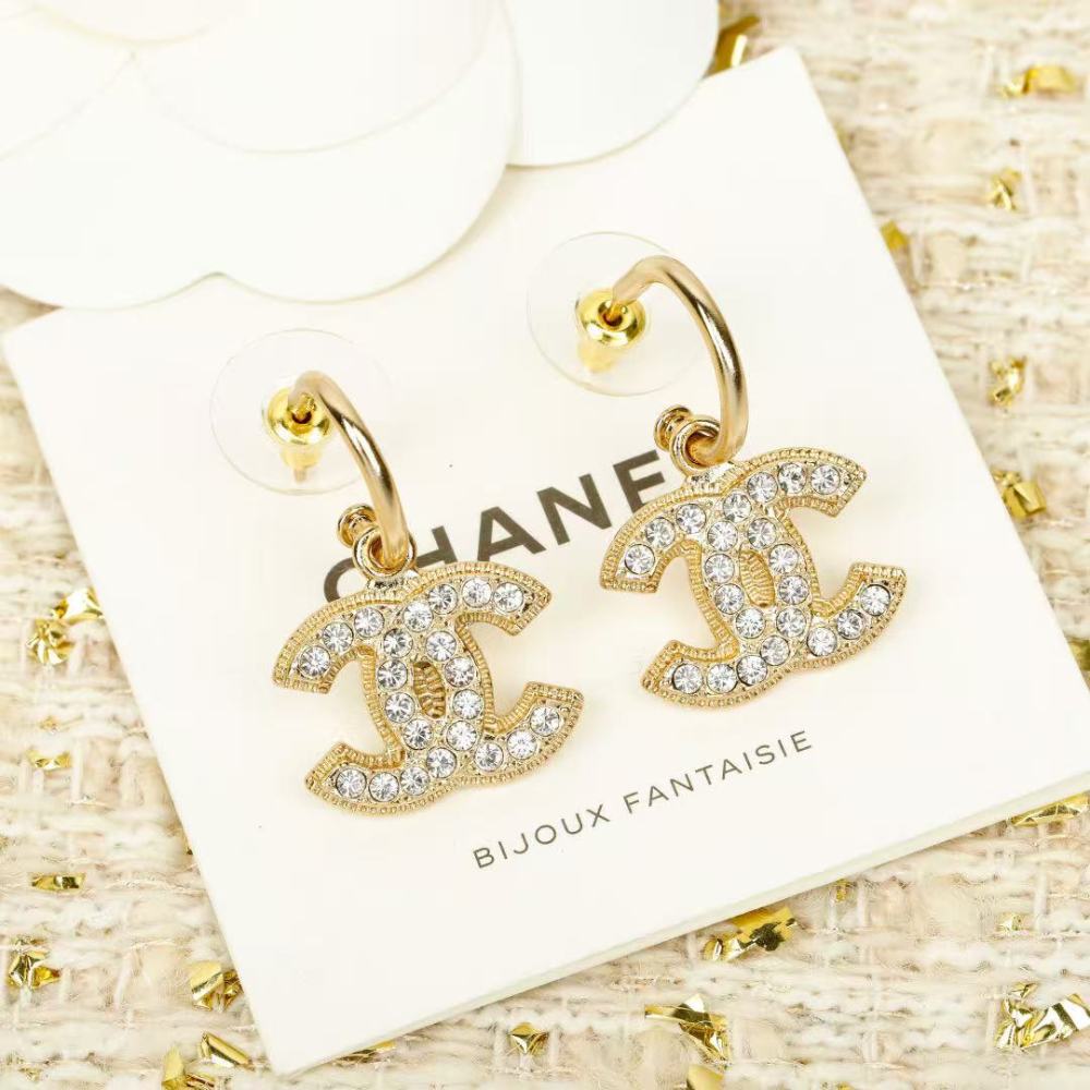 Chanel earring