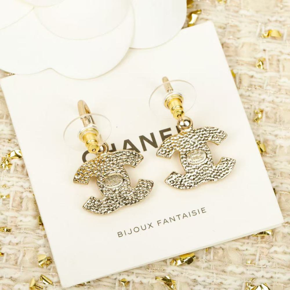 Chanel earring