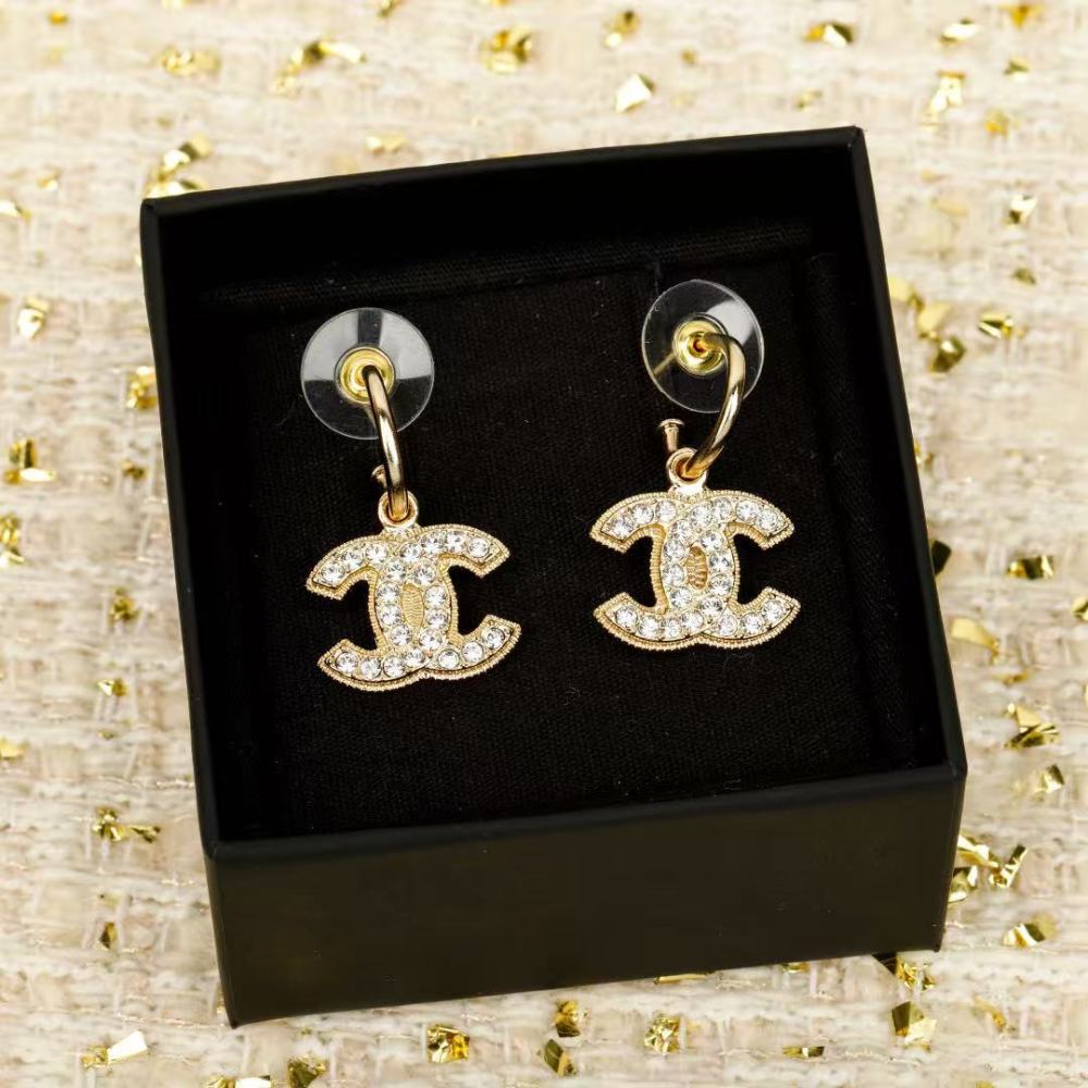 Chanel earring
