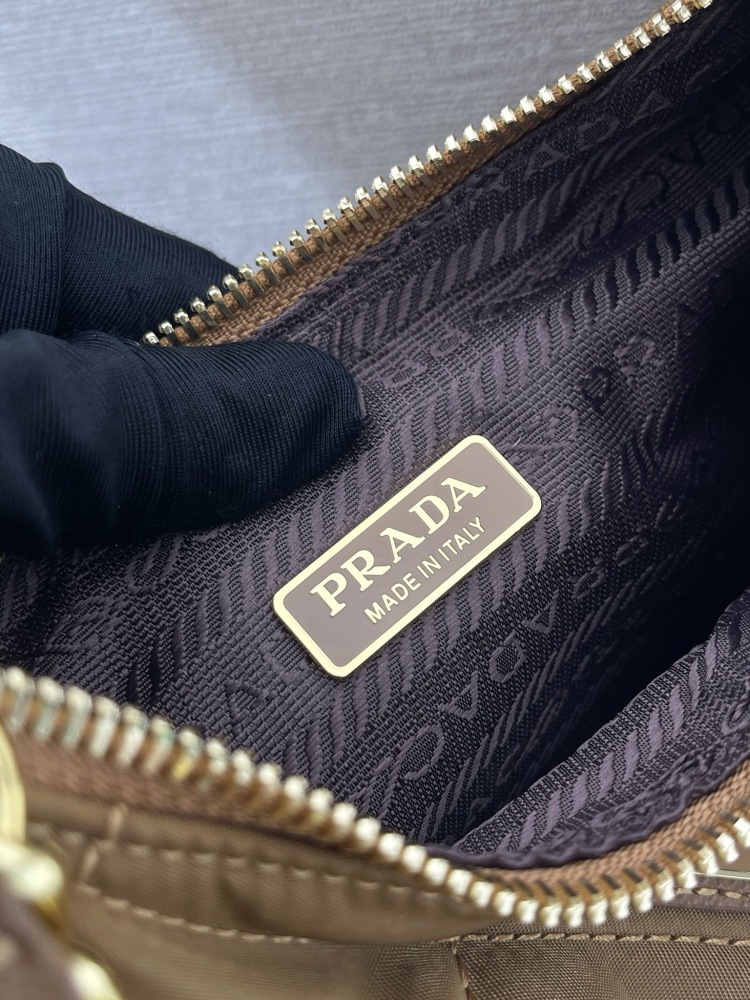 Prada hobo