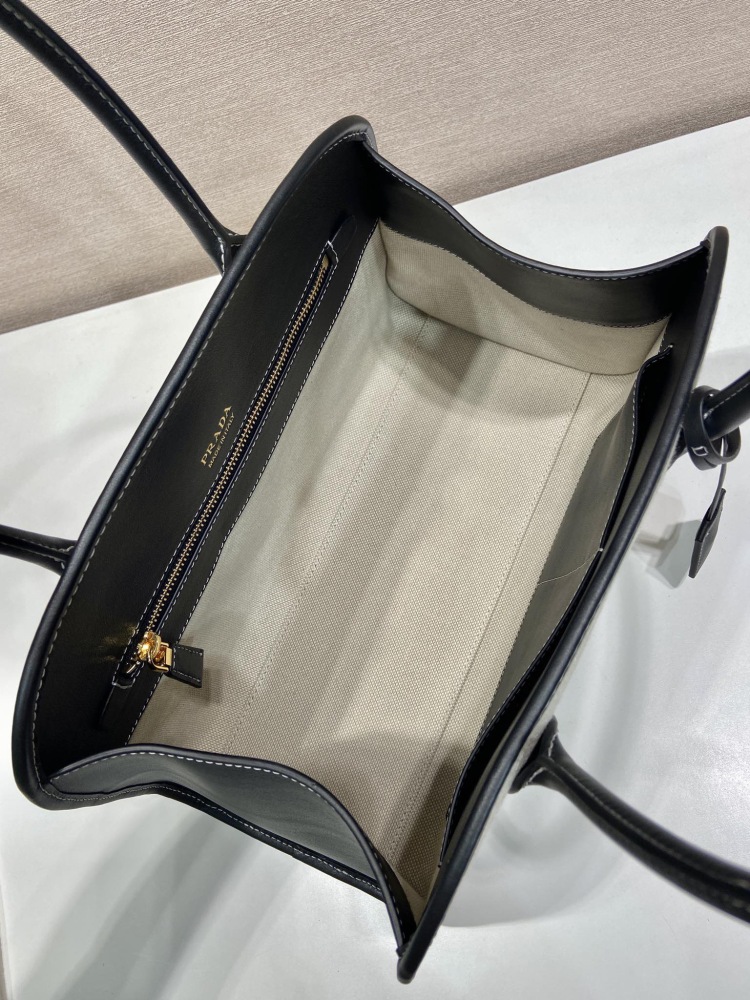 Prada tote