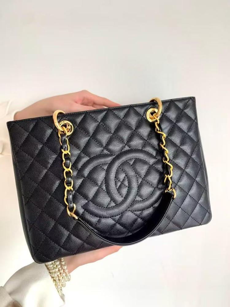 Chanel Grand Shopping Tote