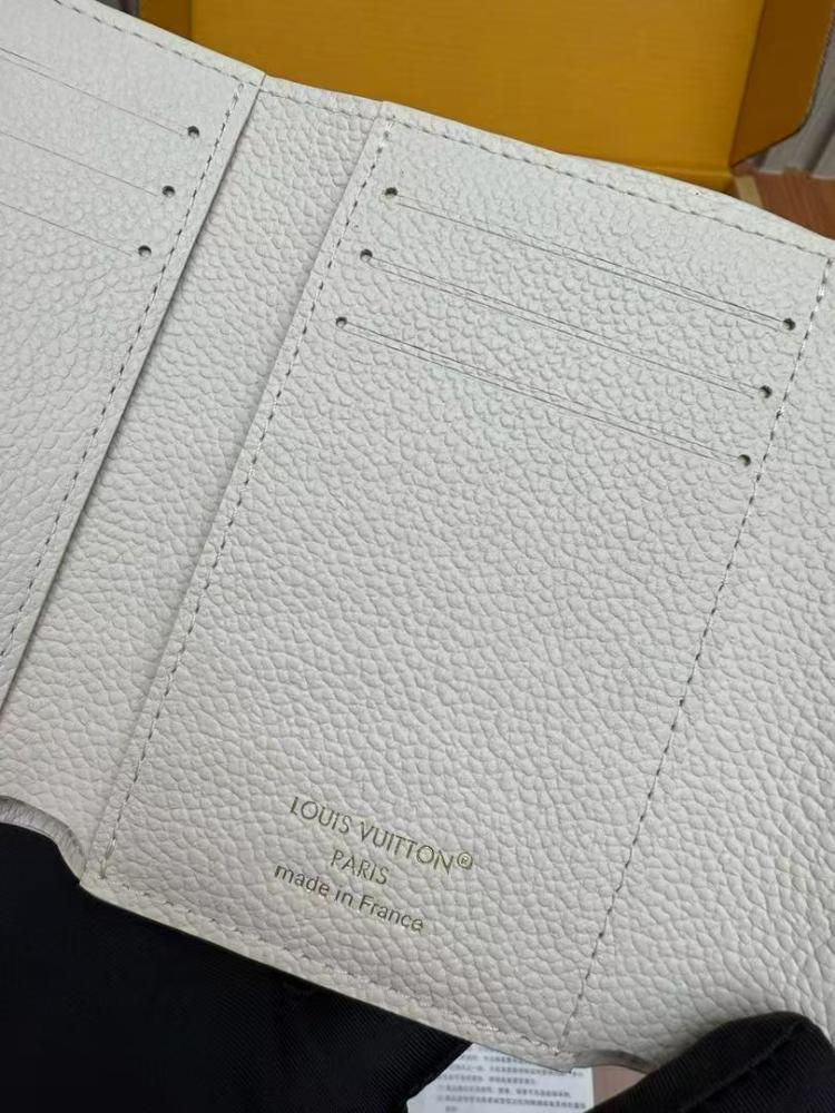 LV wallet M25649