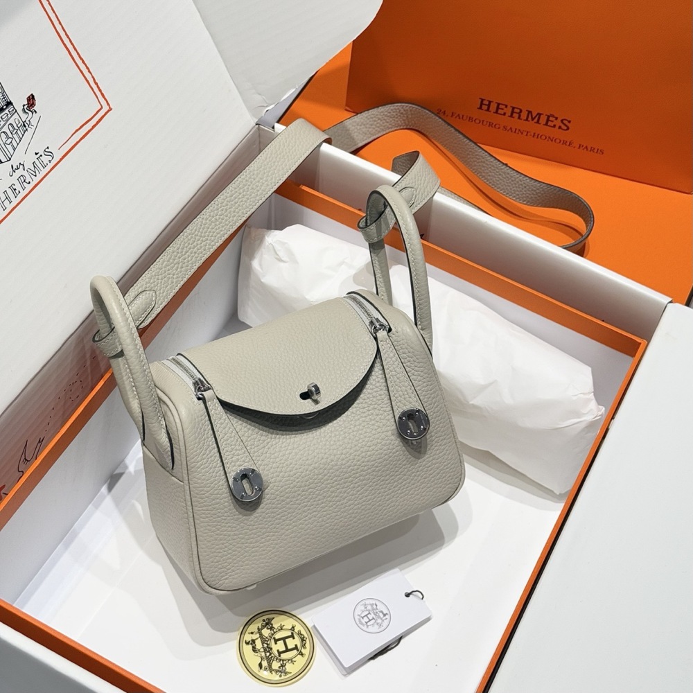 New version Hermes mini lindy