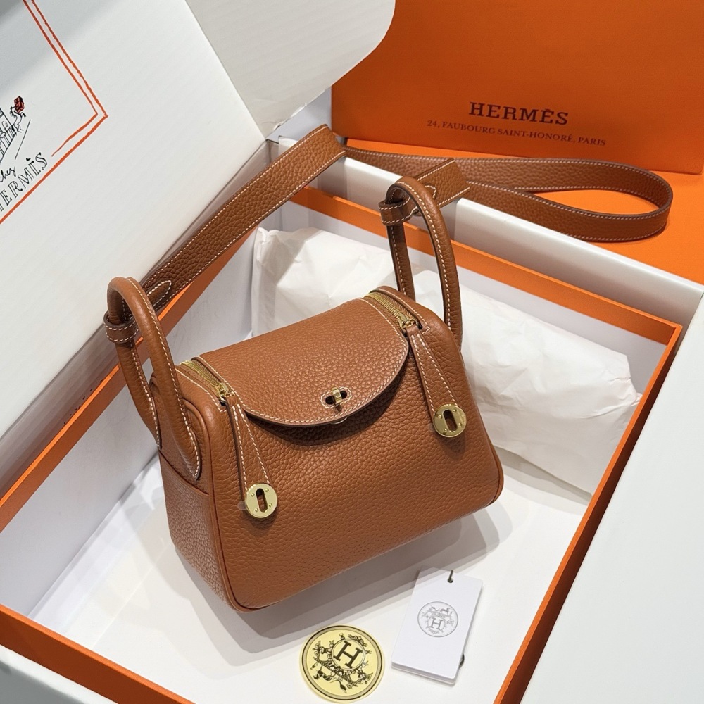 New version Hermes mini lindy