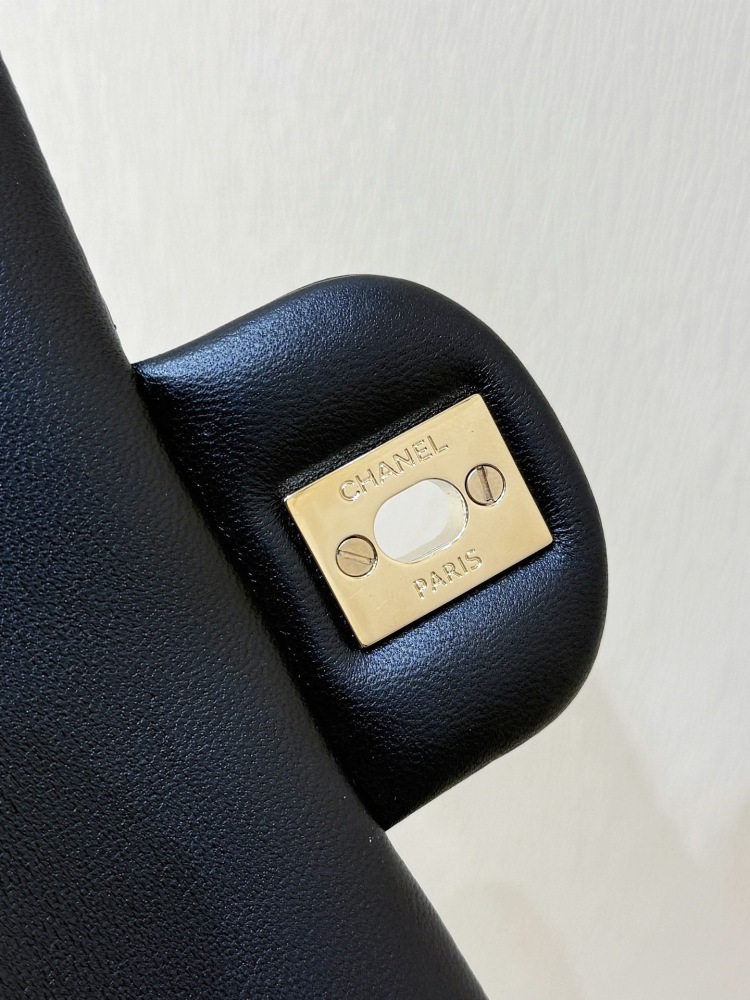 Chanel Cf mini handle