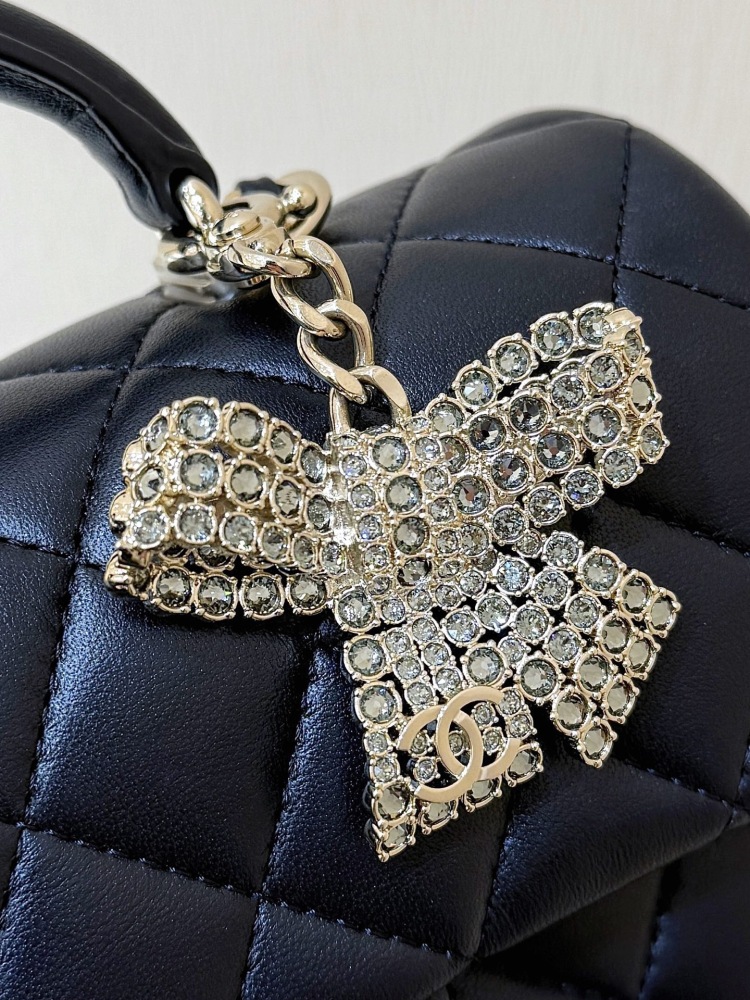 Chanel Cf mini handle