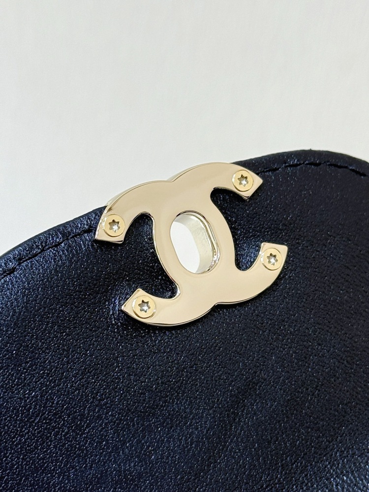 Chanel 26C kelly