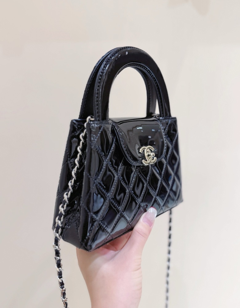 Chanel 26C kelly