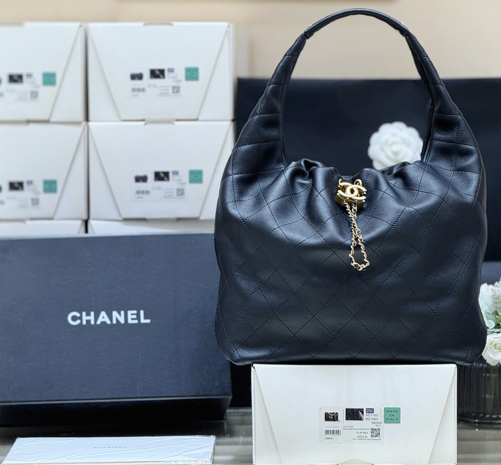 Chanel 26C hobo