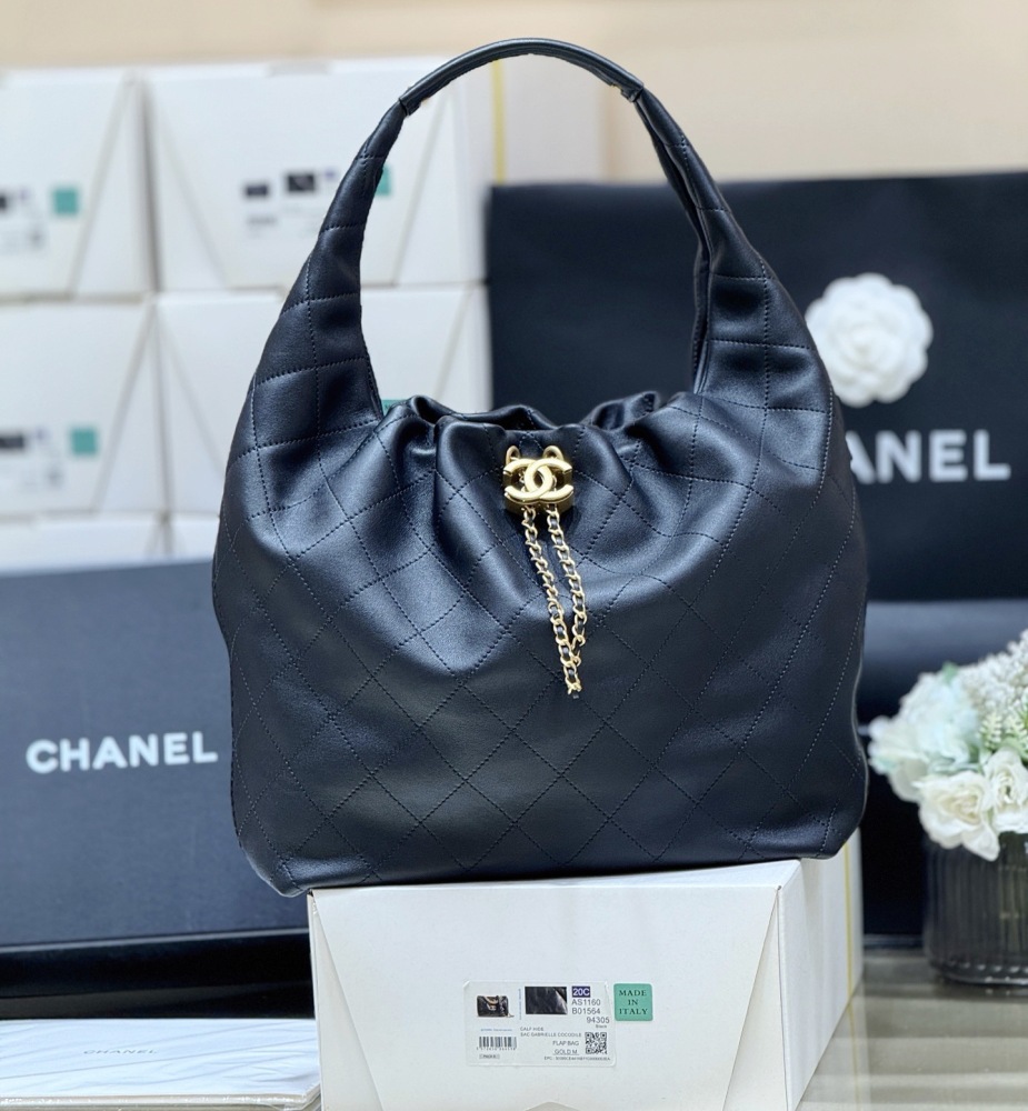 Chanel 26C hobo