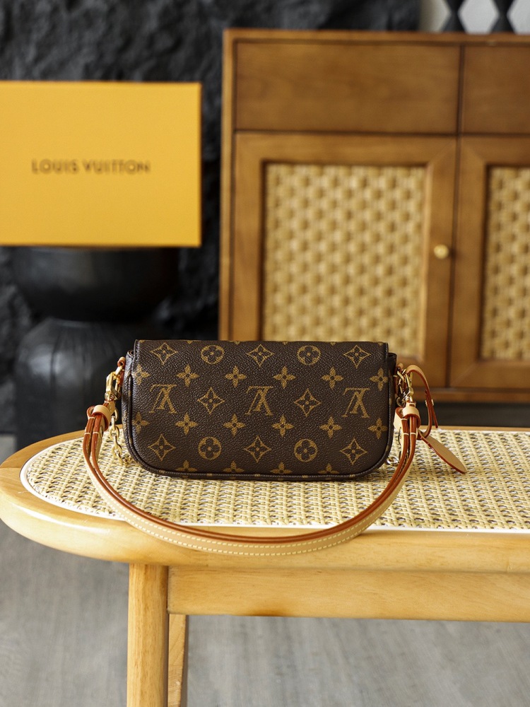 （SP） LV Ivy