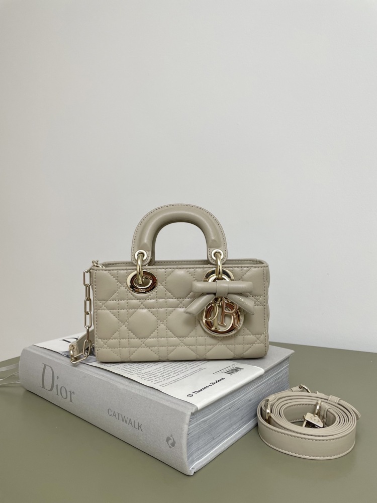 Dior D Joy ribbon small