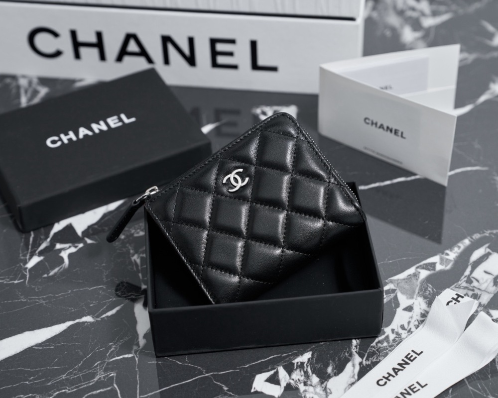 Chanel card holder