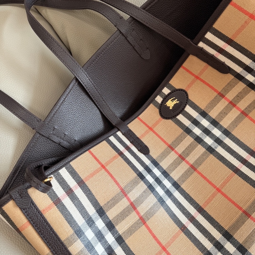 Burberry reversible tote bag