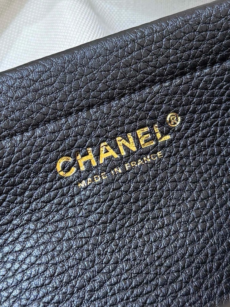 Chanel  26s