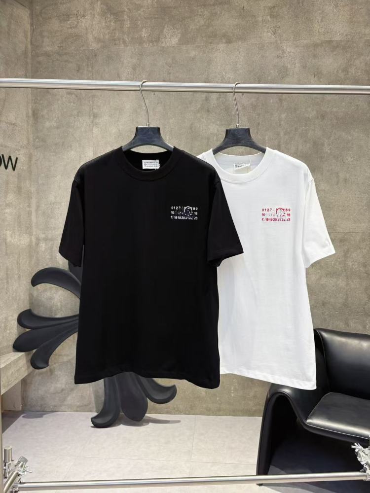High-quality t-shirts Promo