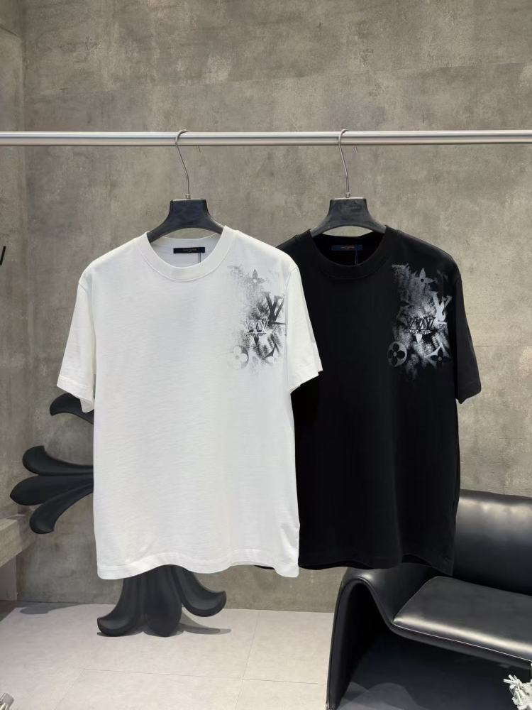 High-quality t-shirts Promo