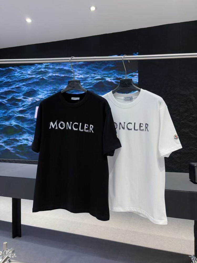 High-quality t-shirts Promo