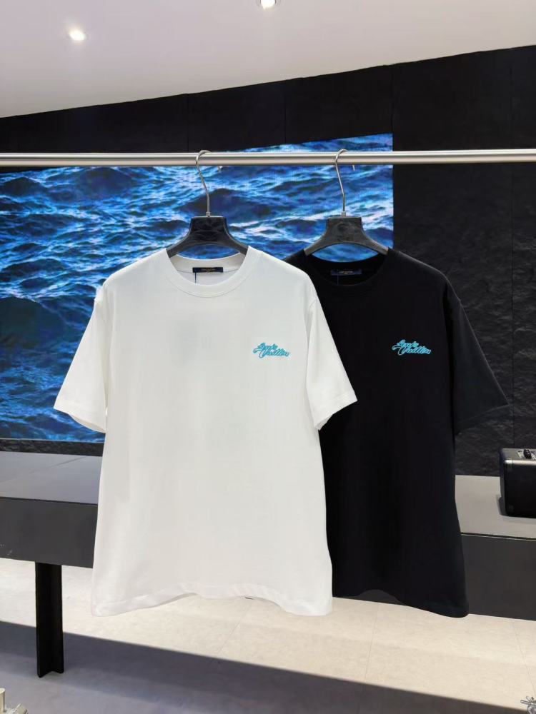 High-quality t-shirts Promo