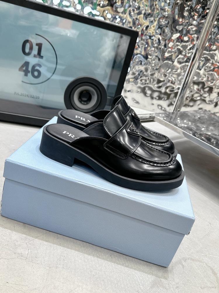 Prada Lofers
