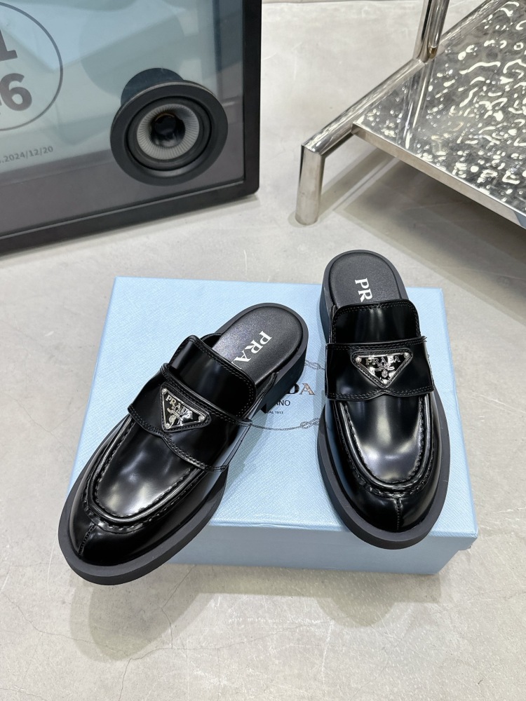 Prada Lofers