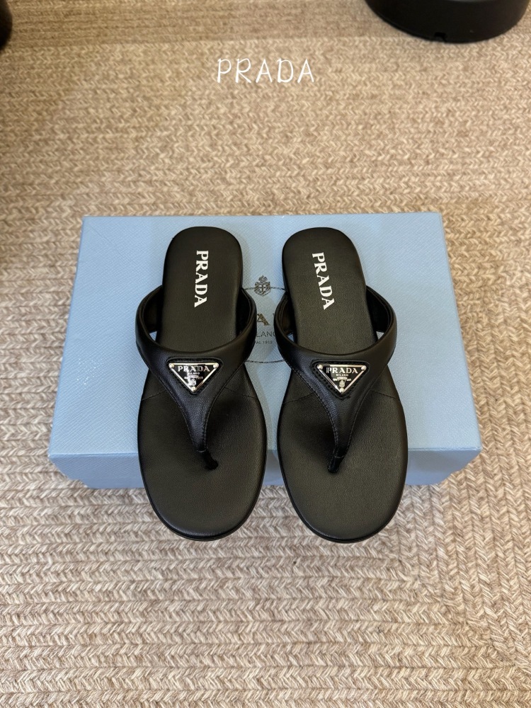 Prada slipper