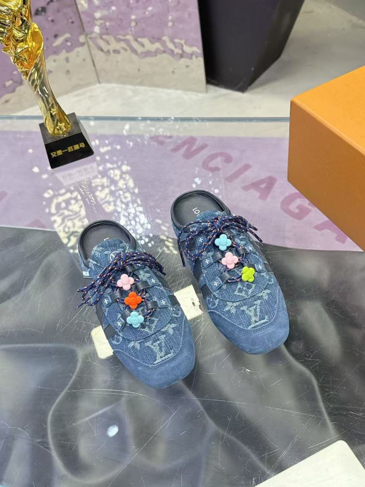 LV Sneakerina lazy shoes