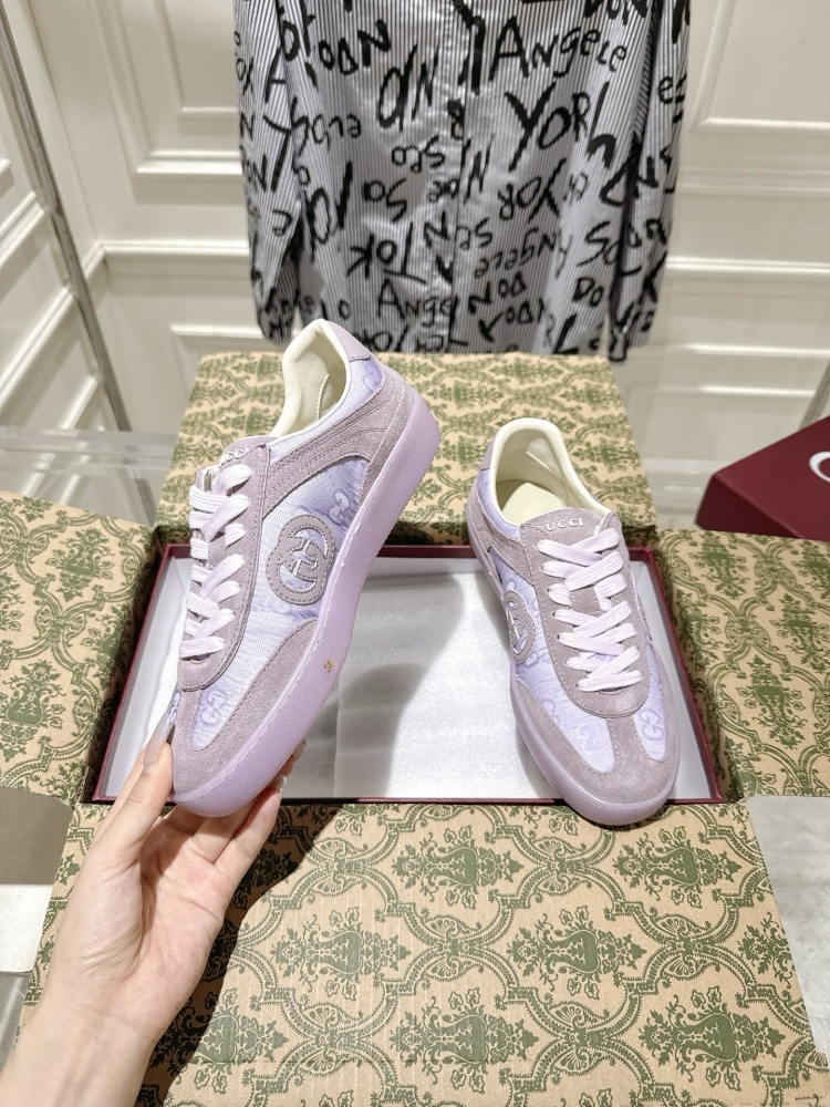 Gucci sneakers 