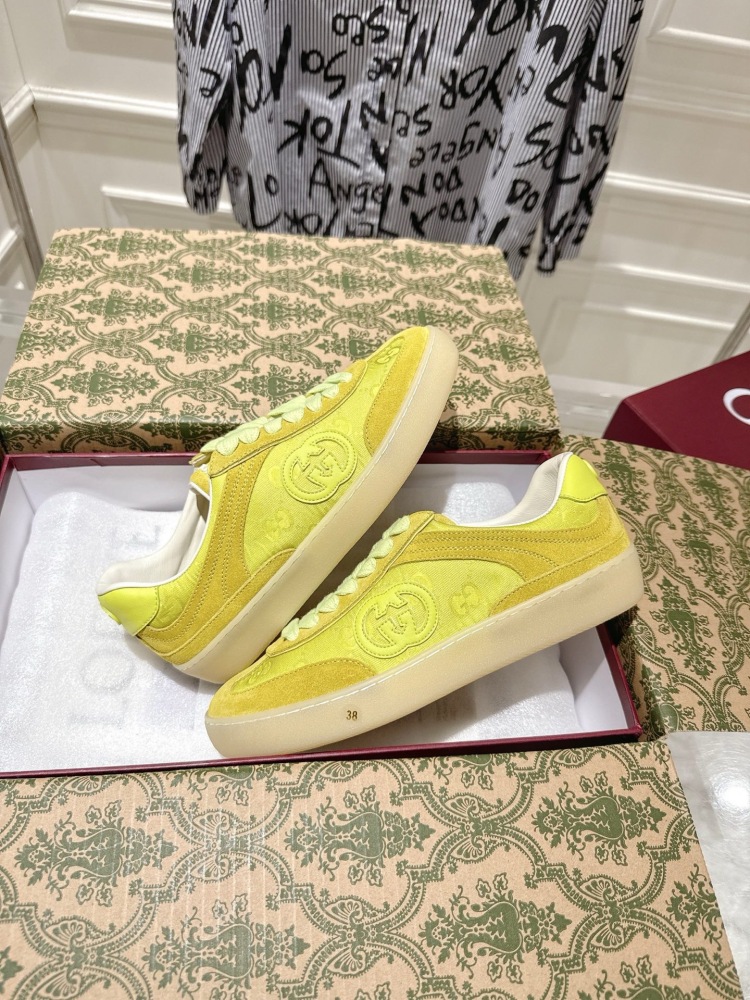Gucci sneakers 