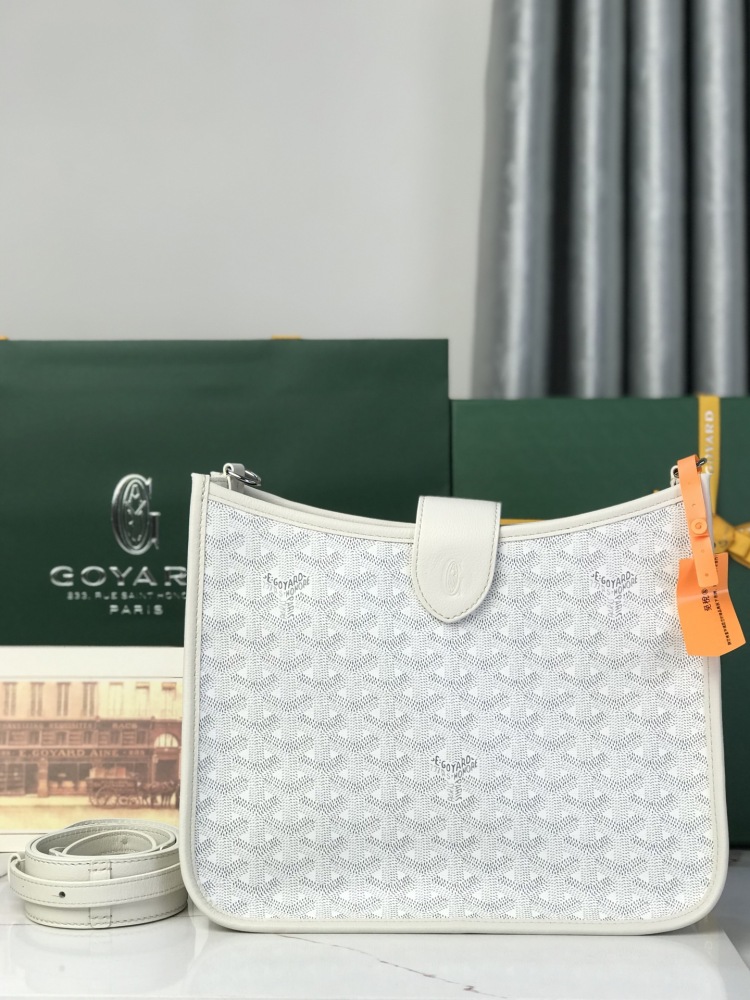 Goyard Musette 