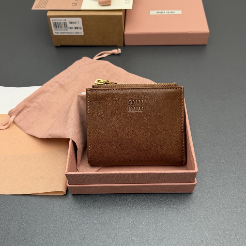 MiuMiu wallet 